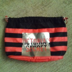Makeup bag